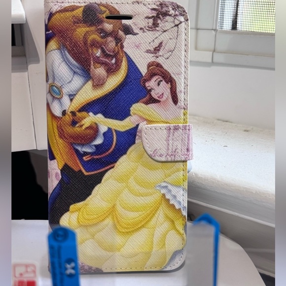 🌹 Brand New Beauty and the Beast iPhone XR Wallet Case - Never Used 🌹 - Picture 8 of 16